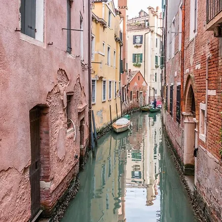 Ca' Rella Apartment *